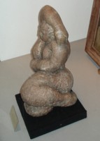  Sitzender Akt aus rotem Garnit, 1988